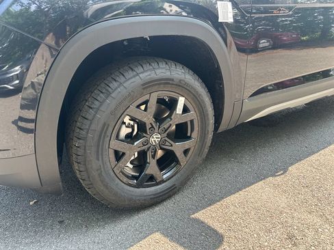 New 2026 Volkswagen Atlas Peak Edition AWD/4WD image 7