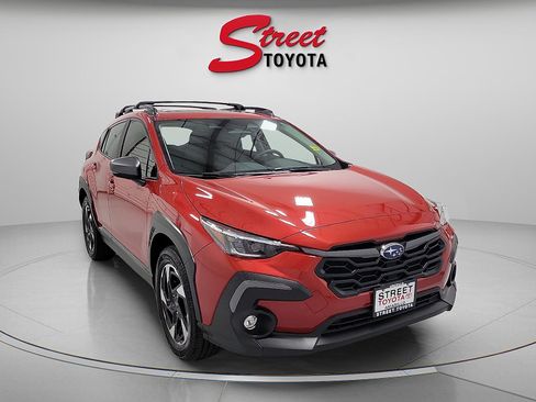 Used 2024 Subaru Crosstrek 2.5i Limited AWD/4WD image 5