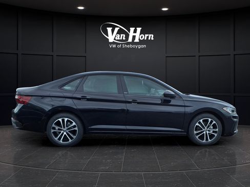 New 2026 Volkswagen Jetta Sport FWD image 2