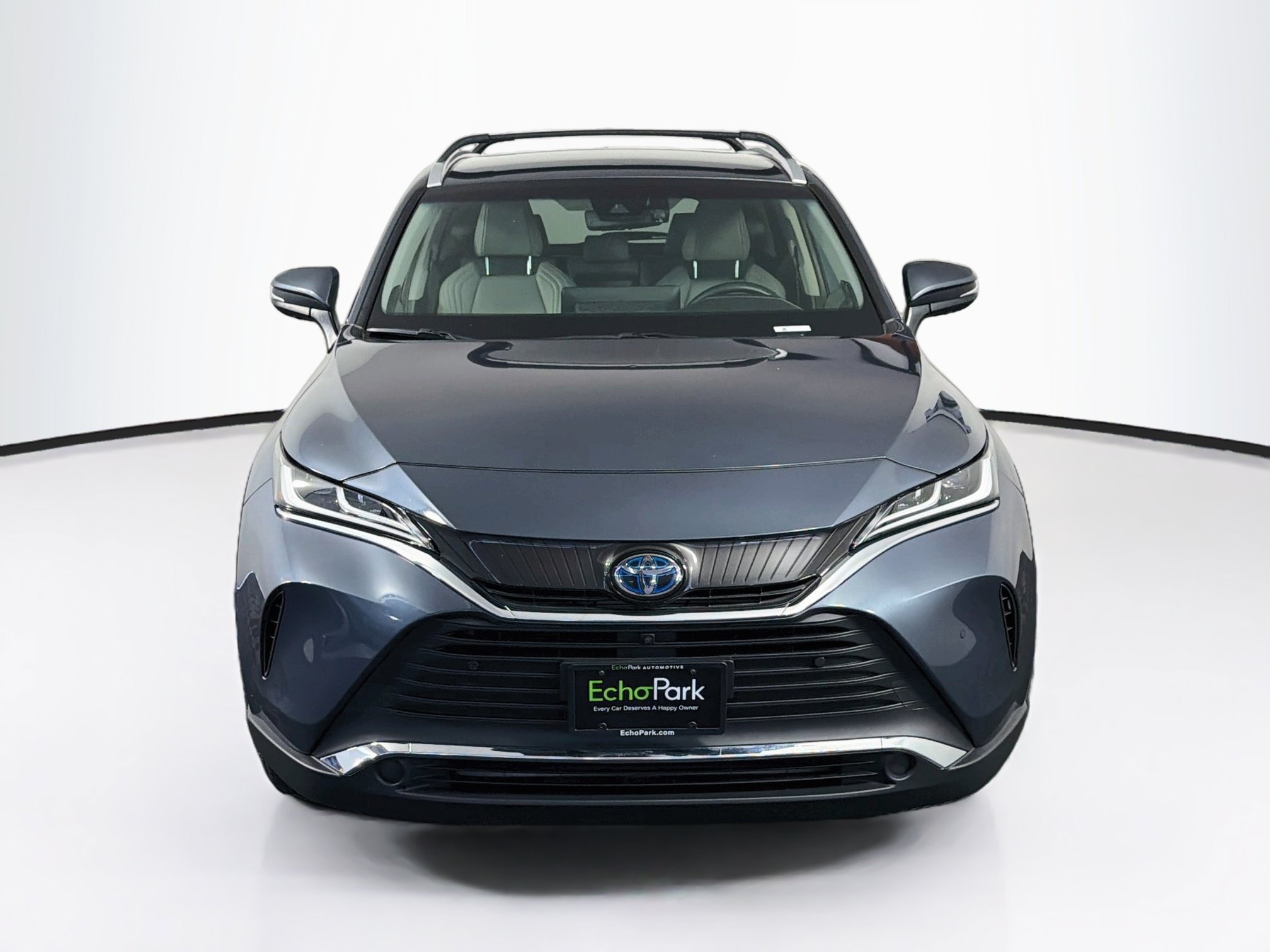 Used 2021 Toyota Venza Limited AWD/4WD image 2