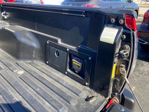 Used 2013 Toyota Tacoma 4x4 Double Cab w/ TRD Off-Road Pkg image 31