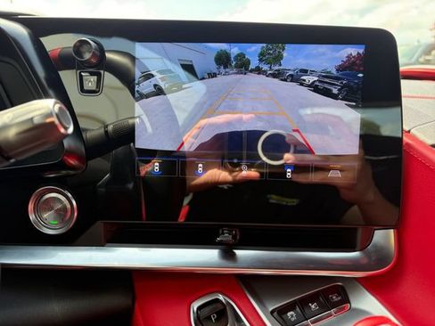Used 2021 Chevrolet Corvette Stingray Preferred Cpe w/ Z51 Performance Package RWD image 11