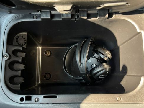 Used 2002 Chevrolet Avalanche 4x4 w/ Off-Road Suspension Pkg image 22