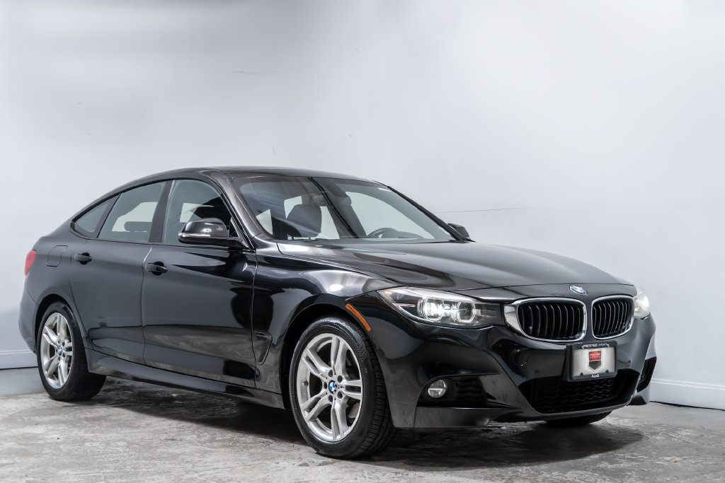 Used 2017 BMW 330i Gran Turismo xDrive AWD/4WD image 9