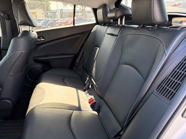 Used 2021 Toyota Prius Prime XLE w/ Carpet Mat Package (TMS) FWD image 19