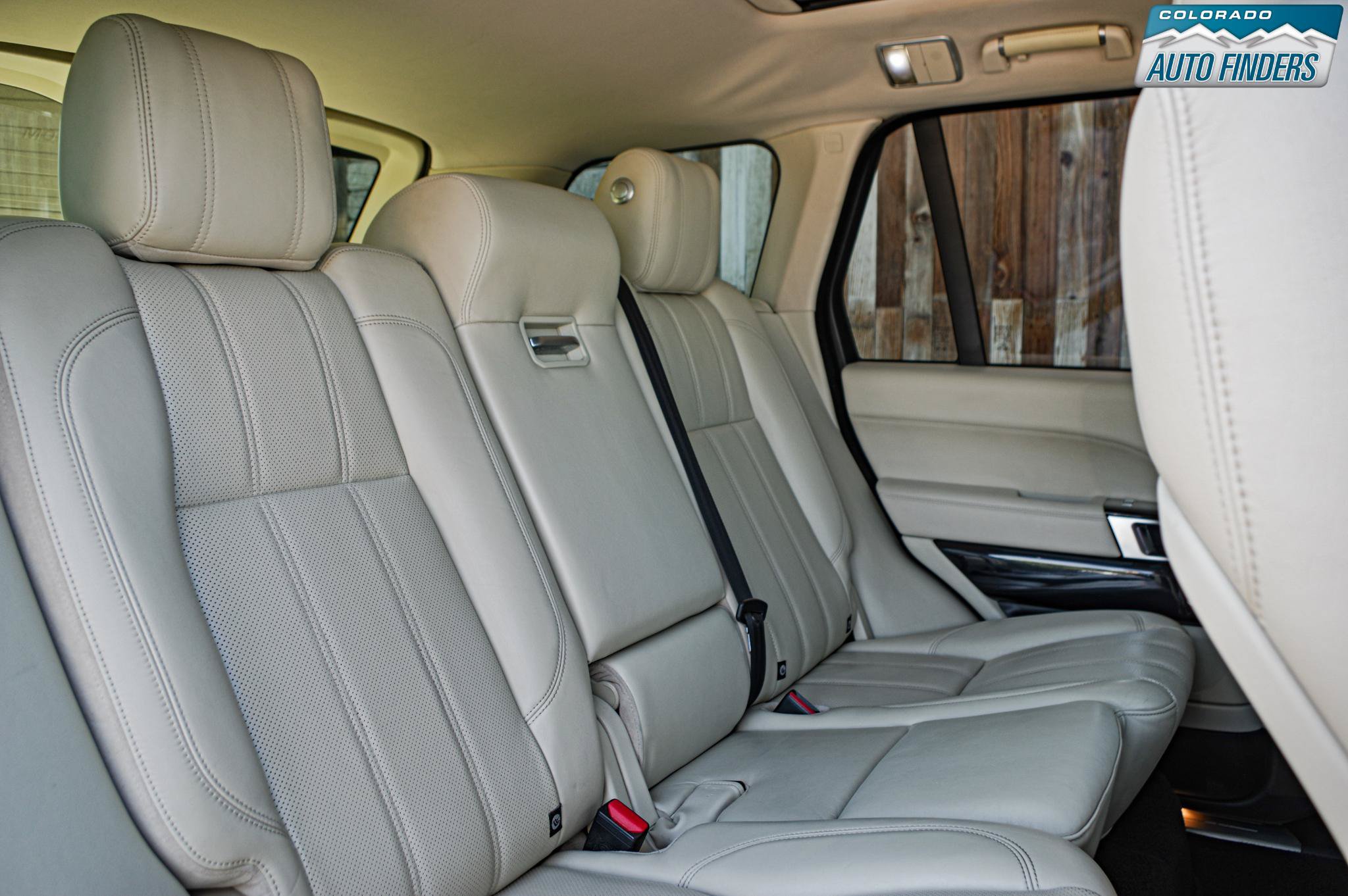 Used 2014 Land Rover Range Rover HSE AWD/4WD image 24