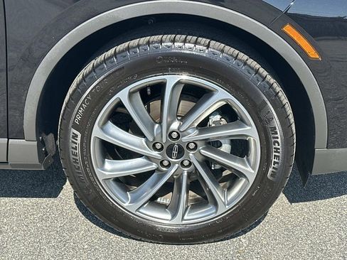 Certified 2024 Lincoln Corsair FWD w/ Equipment Group 101A image 12