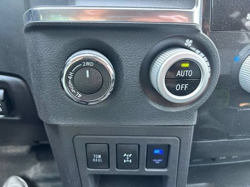 Used 2022 Toyota Sequoia TRD Sport AWD/4WD image 26