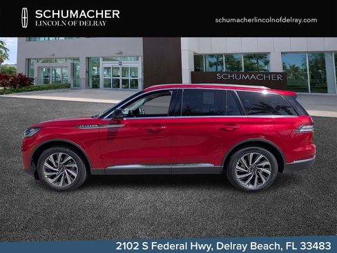 New 2026 Lincoln Aviator 2WD image 4