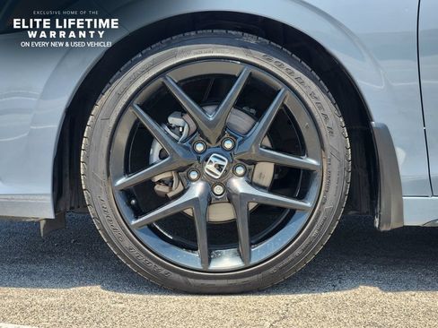 Used 2024 Honda Civic Sport image 10