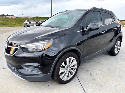 Used 2020 Buick Encore Preferred w/ Safety Package image 8