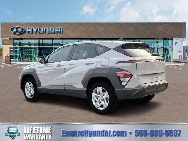 New 2027 Hyundai Kona SE AWD/4WD image 7