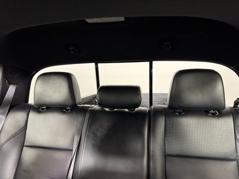 Used 2023 Toyota Tacoma TRD Off-Road w/ TRD Premium Off Road Package image 5