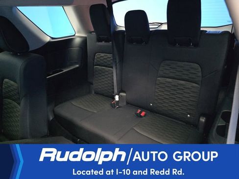 Used 2025 Nissan Pathfinder SV AWD/4WD image 29