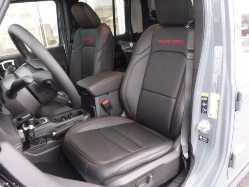 New 2026 Jeep Gladiator Rubicon image 16