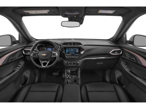 Used 2023 Chevrolet TrailBlazer ACTIV w/ Sun and Liftgate Package FWD image 5