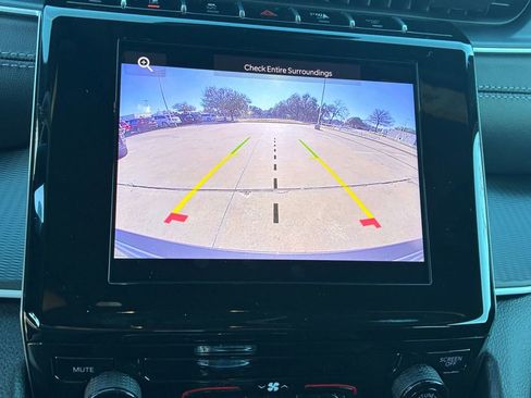 New 2025 Jeep Grand Cherokee Laredo X w/ Luxury Tech Group I image 10