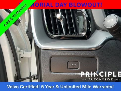 Certified 2024 Volvo XC60 B5 Core AWD/4WD image 26