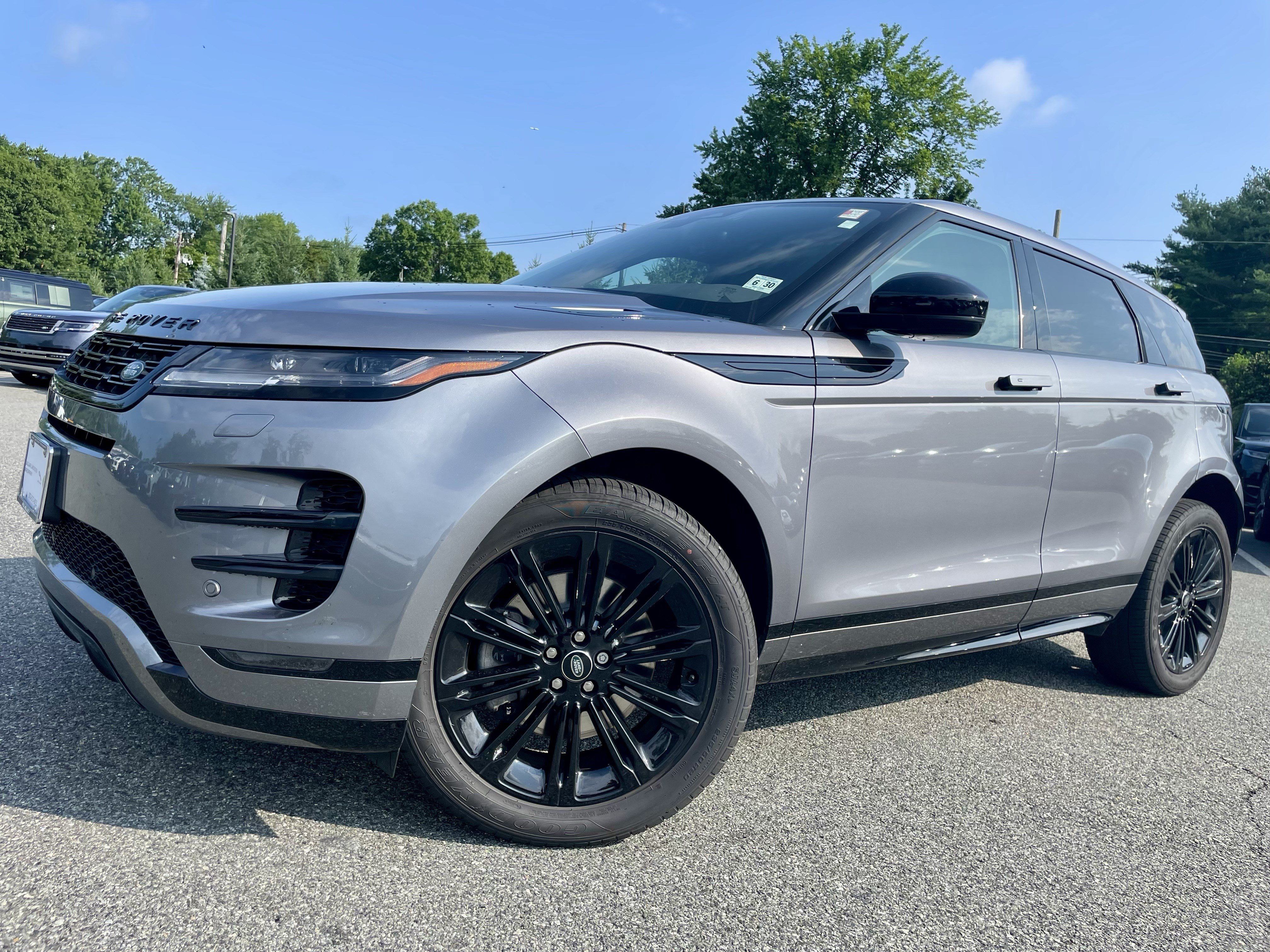 Certified 2025 Land Rover Range Rover Evoque Dynamic SE AWD/4WD image 35