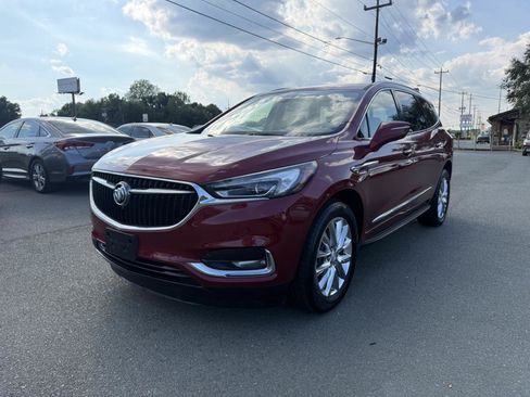 Used 2018 Buick Enclave Premium w/ Experience Buick Package AWD/4WD image 3