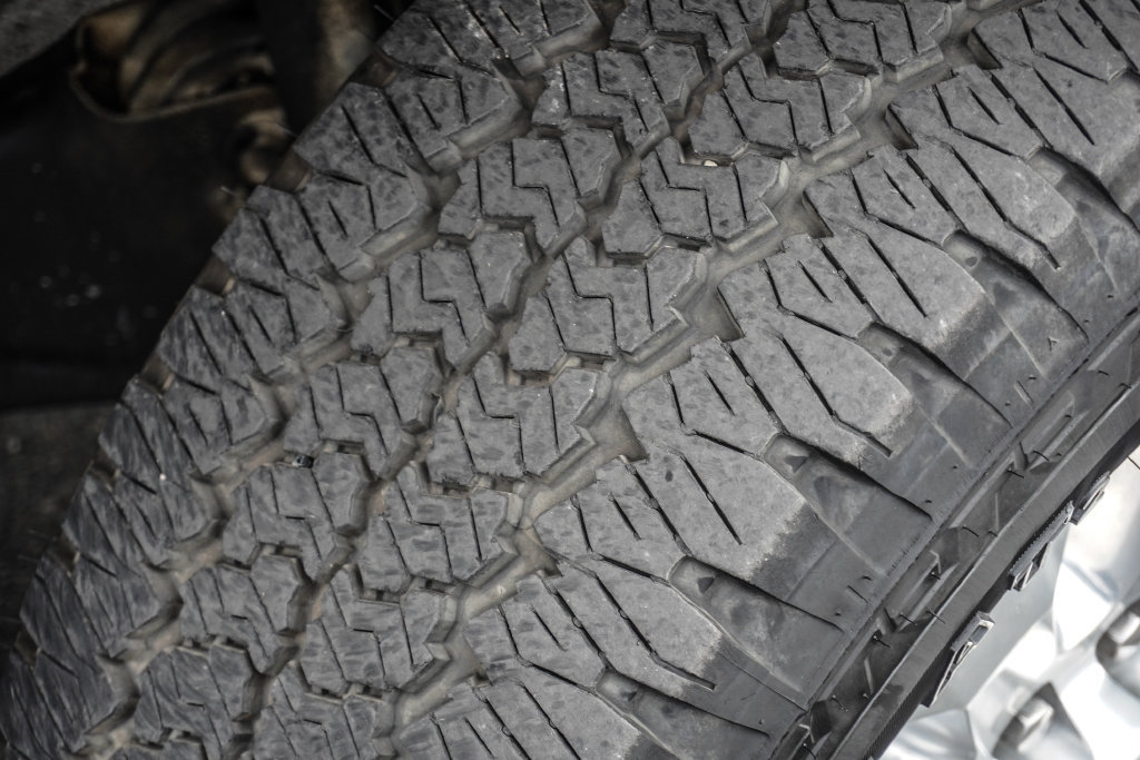 Used 2025 RAM 2500 Laramie w/ Sport Appearance Package AWD/4WD image 3