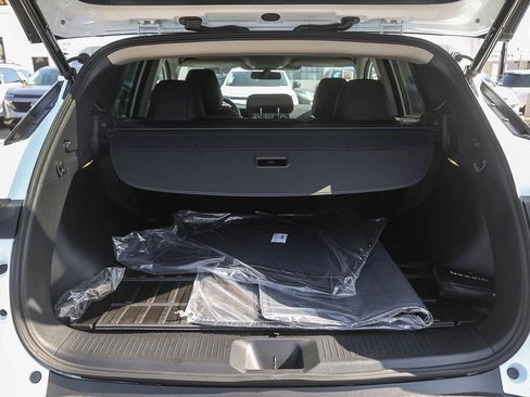 New 2026 Nissan Murano SV w/ Cargo Package AWD/4WD image 12