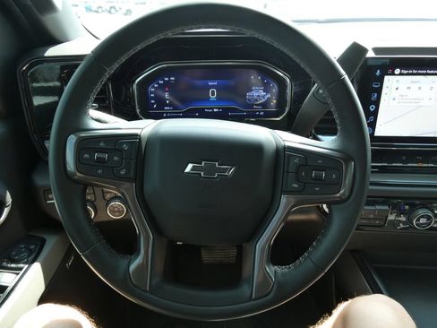 Used 2025 Chevrolet Silverado 2500 ZR2 AWD/4WD image 34