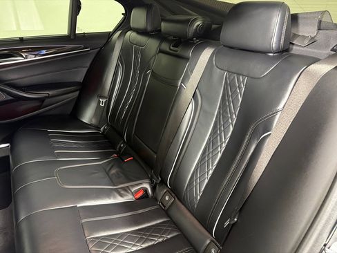 Used 2019 BMW M550i xDrive AWD/4WD image 24