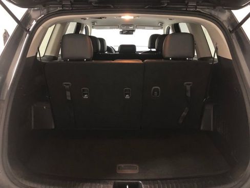 Used 2020 Kia Telluride LX image 8