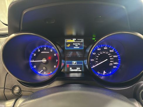 Used 2017 Subaru Outback 2.5i Limited image 14