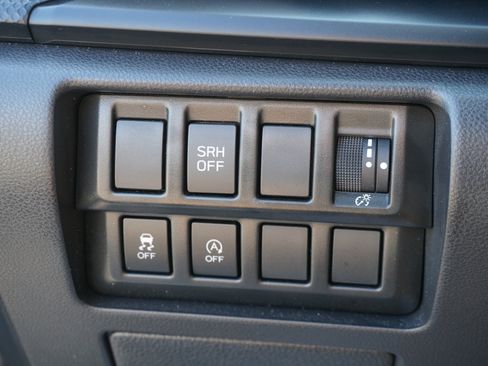 Used 2024 Subaru Forester AWD/4WD image 15