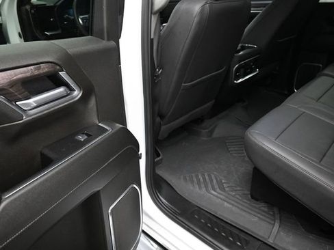 Used 2025 Chevrolet Silverado 1500 LTZ AWD/4WD image 16