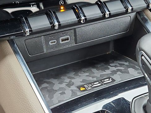 Certified 2023 GMC Canyon Denali image 24