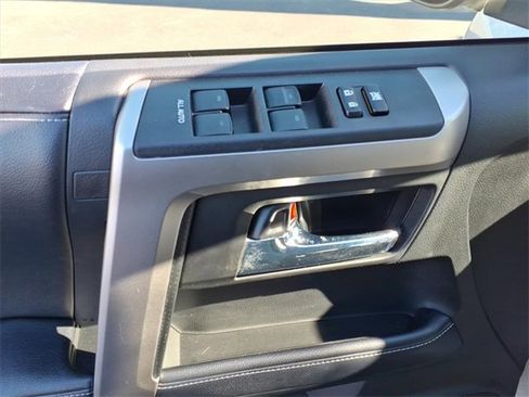 Used 2018 Toyota 4Runner 2WD image 13