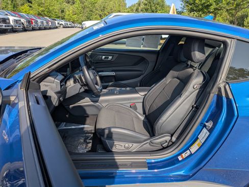 Certified 2024 Ford Mustang GT RWD image 13