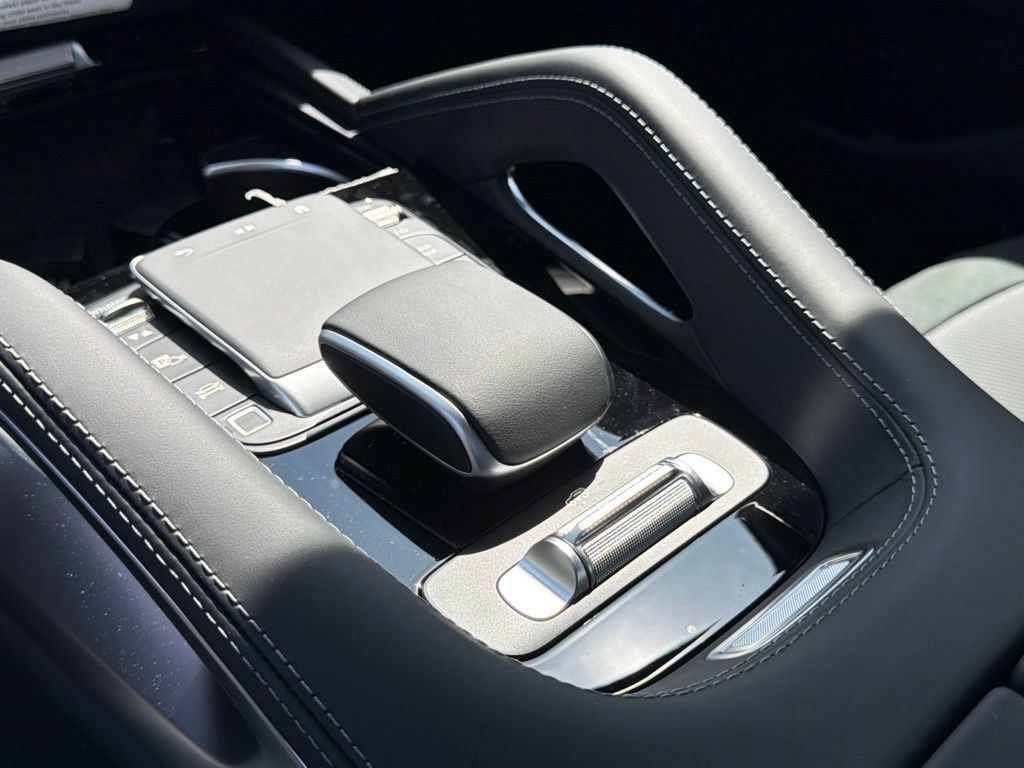 New 2026 Mercedes-Benz GLE 53 AMG 4MATIC Coupe image 27