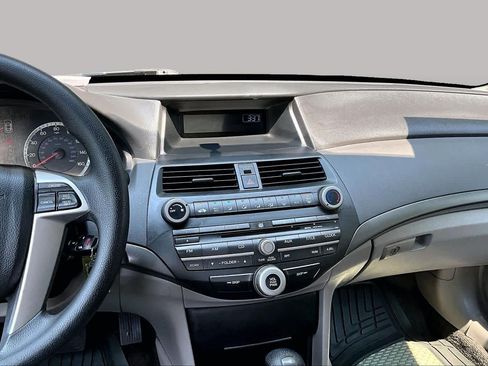 Used 2009 Honda Accord LX-P image 6