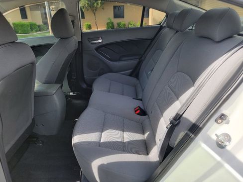 Used 2018 Kia Forte LX image 19