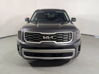Used 2025 Kia Telluride S FWD video 2