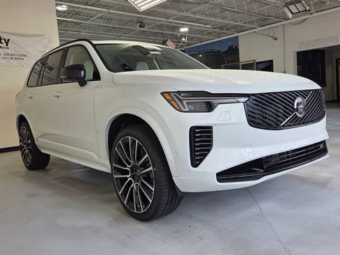 New 2026 Volvo XC90 B6 Ultra w/ Protection Package Premier AWD/4WD image 4