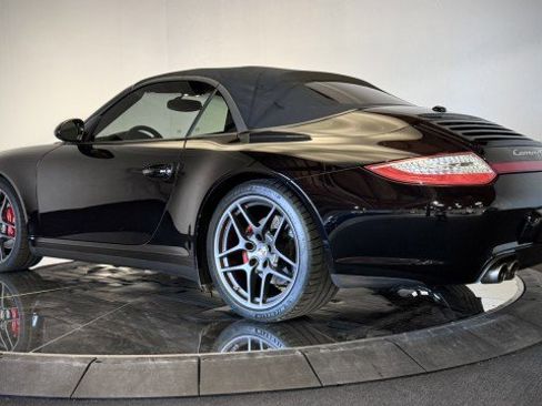 Used 2012 Porsche 911 Carrera 4S AWD/4WD image 3