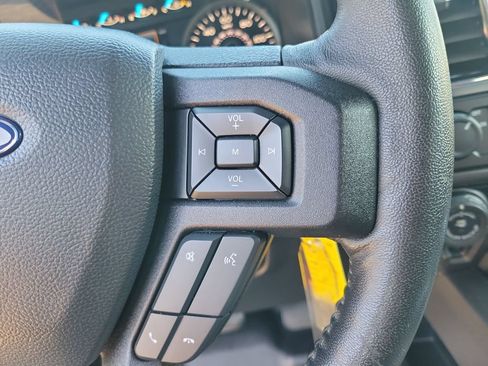 Used 2018 Ford F150 XLT w/ Equipment Group 302A Luxury RWD image 32