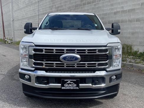 Used 2024 Ford F250 XLT w/ FX4 Off-Road Package AWD/4WD image 4