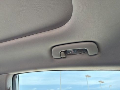 Used 2020 Kia Cadenza Technology image 40