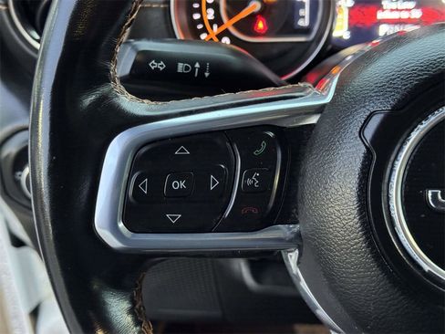 Used 2021 Jeep Wrangler Unlimited Sahara image 12