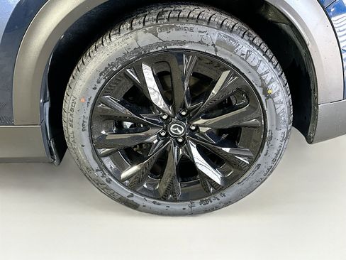 Used 2025 MAZDA CX-90 3.3 Turbo w/ Premium Sport Pkg image 11