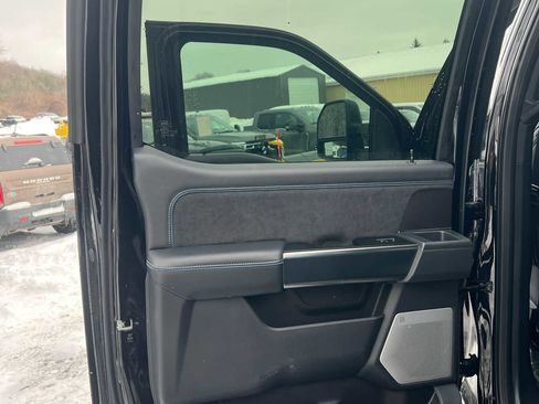 New 2026 Ford F350 Platinum image 25