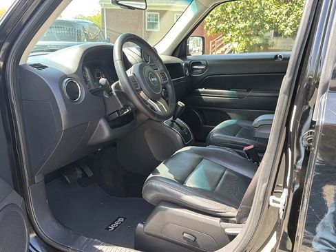 Used 2015 Jeep Patriot High Altitude image 9