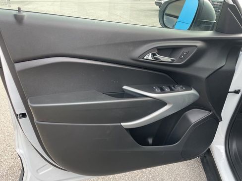 New 2026 Chevrolet Trax LS image 5