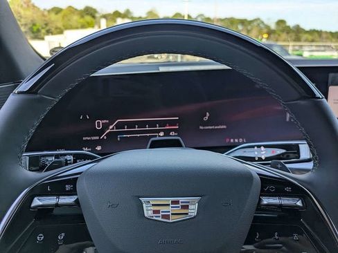 New 2026 Cadillac Escalade 2WD image 36